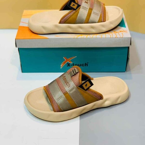 Alternative view of XTouch Bulky Comfy Brown Slides | 231