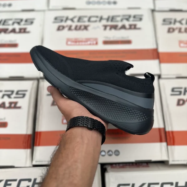 ED127D02 7532 4170 AFC5 02A0FEA7B67F