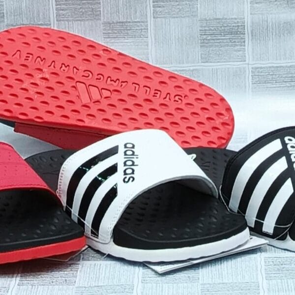 Alternative view of AD CloudWalk Black Slides