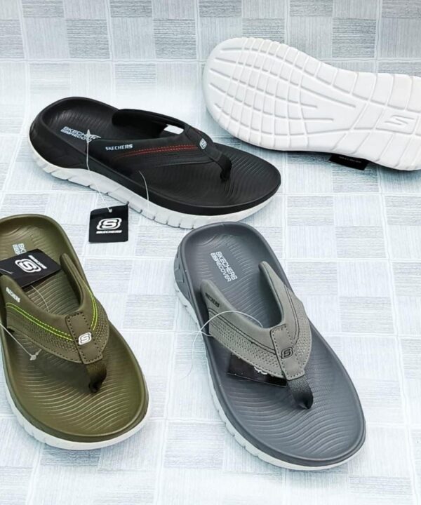 Alternative view of Skechers Go Recovery Cushion Black Slippers