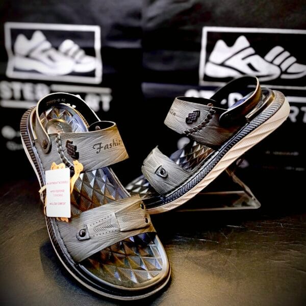 Camelo Everyday Comfortable Sandals - Gray