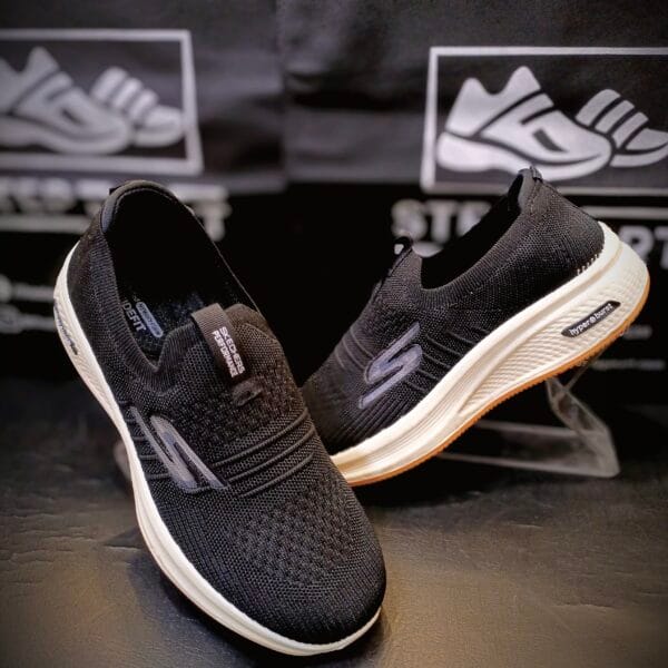 SK Hyper Burst Walking Shoes – Black Comfort Fit
