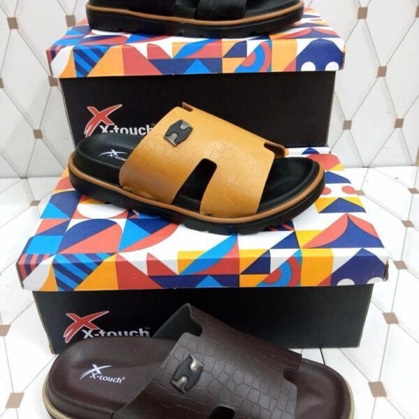 Alternative view of XTouch Comfort Slides XT-2104 – Black